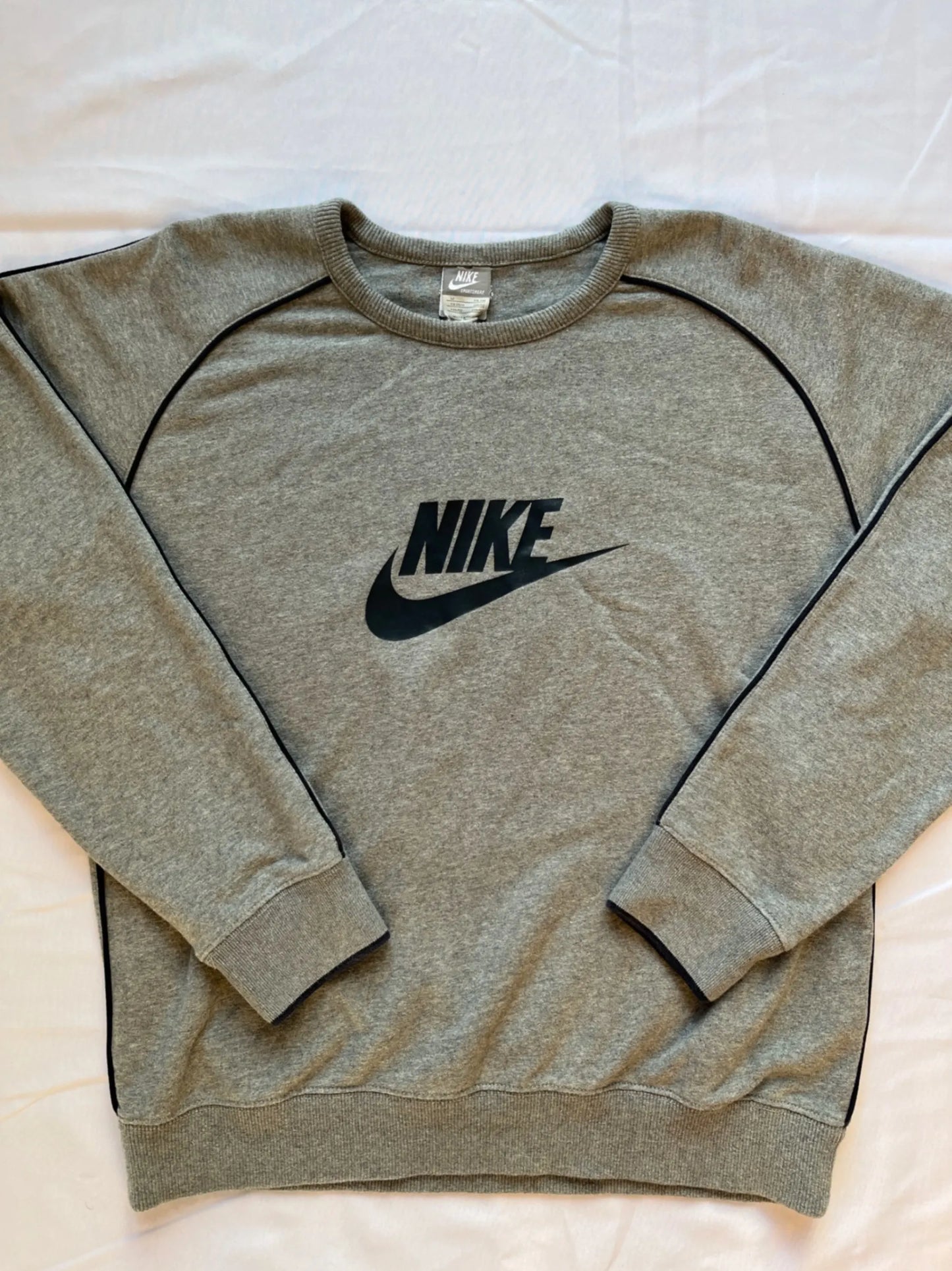 Vintage Nike Sweater