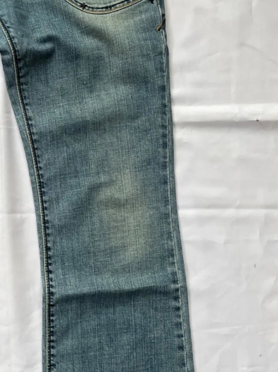 Vintage Levis Jeans Right