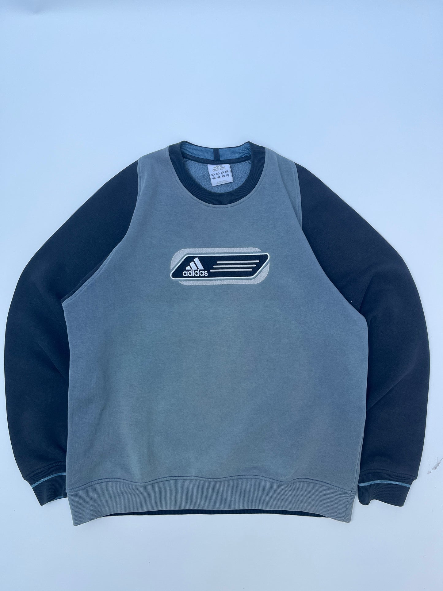 Vintage Adidas Sweater - M