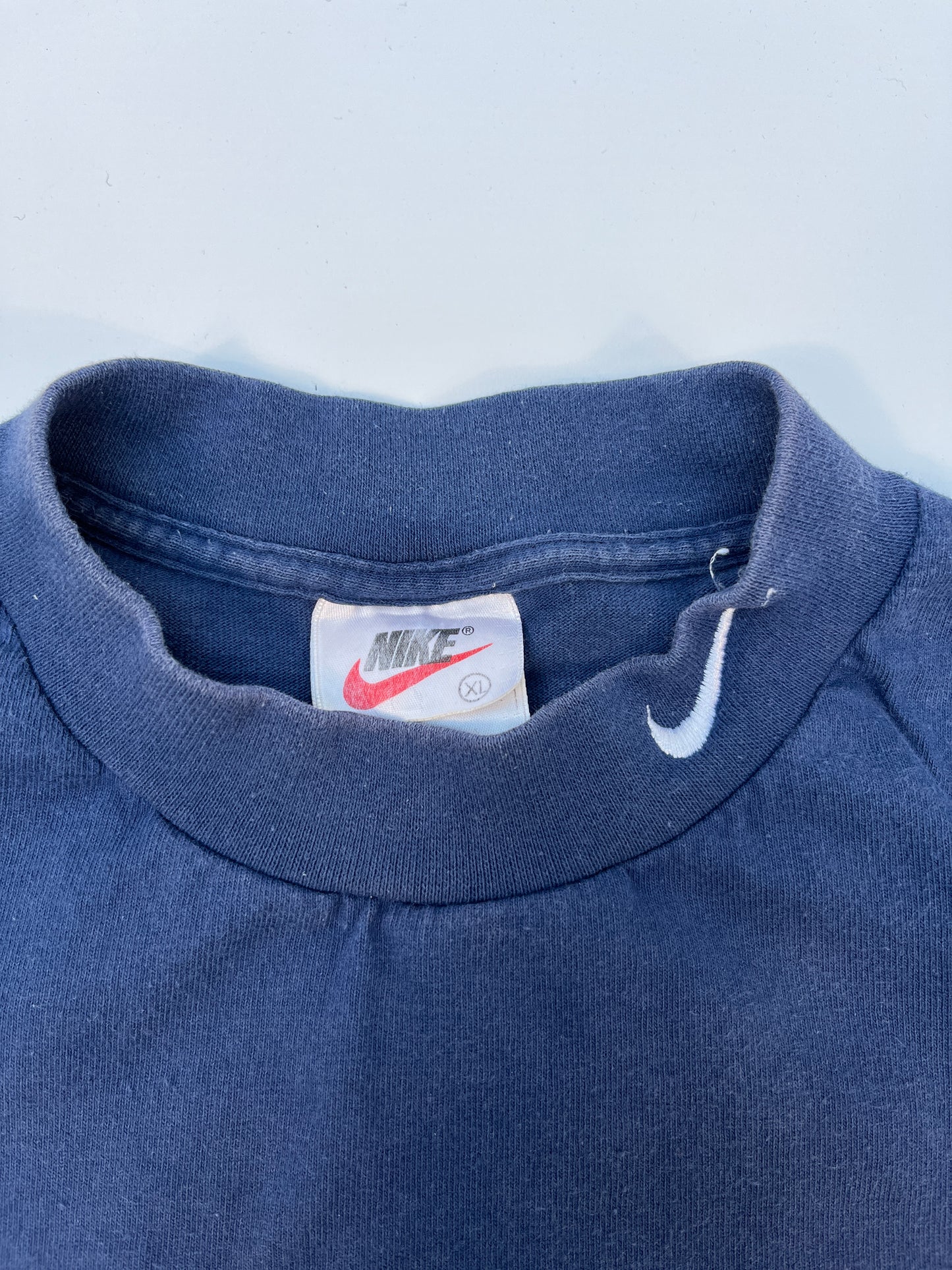Vintage Nike Swoosh T-Shirt - XL