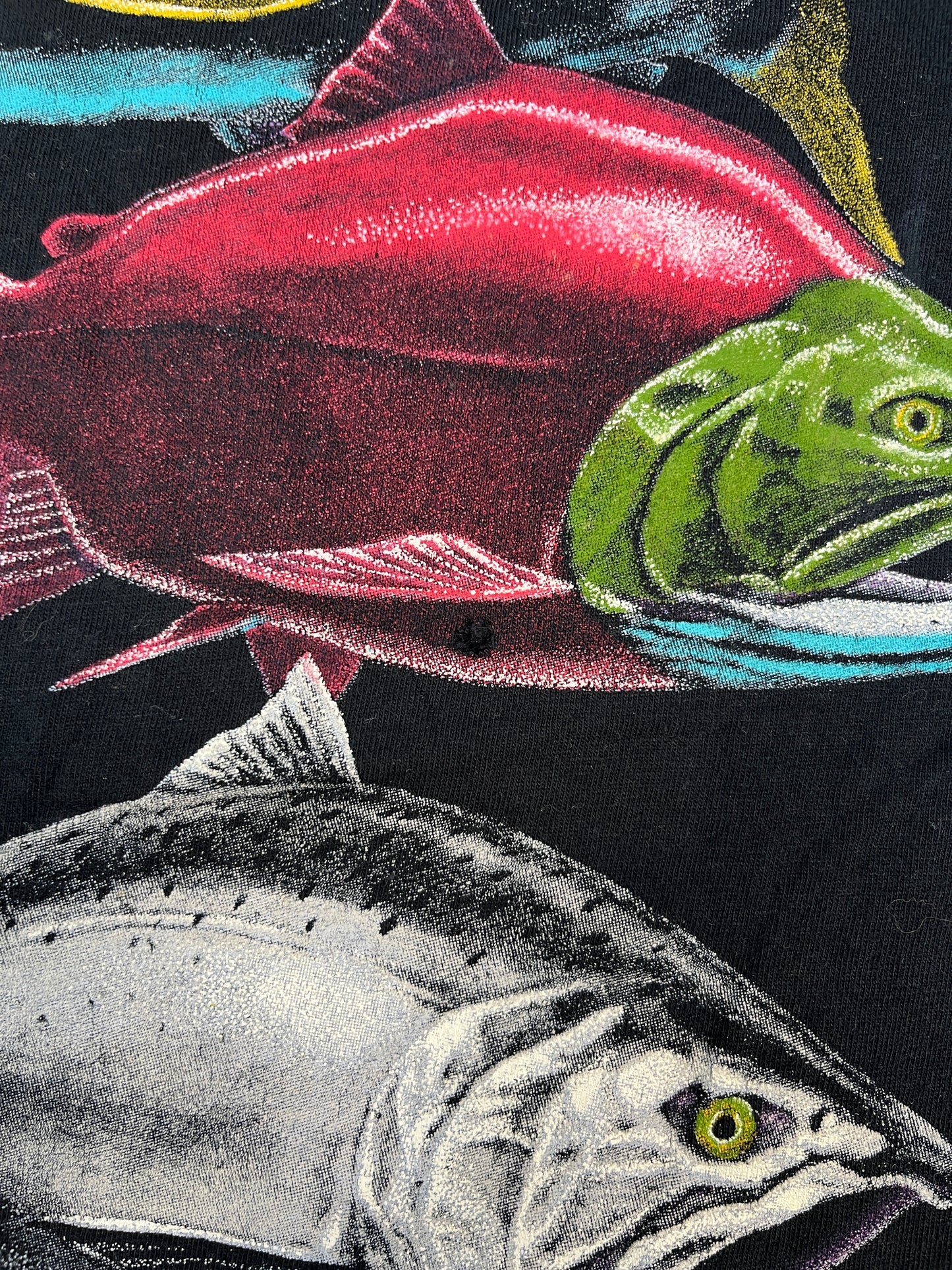 Vintage Woolrich 1991 Don Ray Fish Print Single Stich T-shirt - L