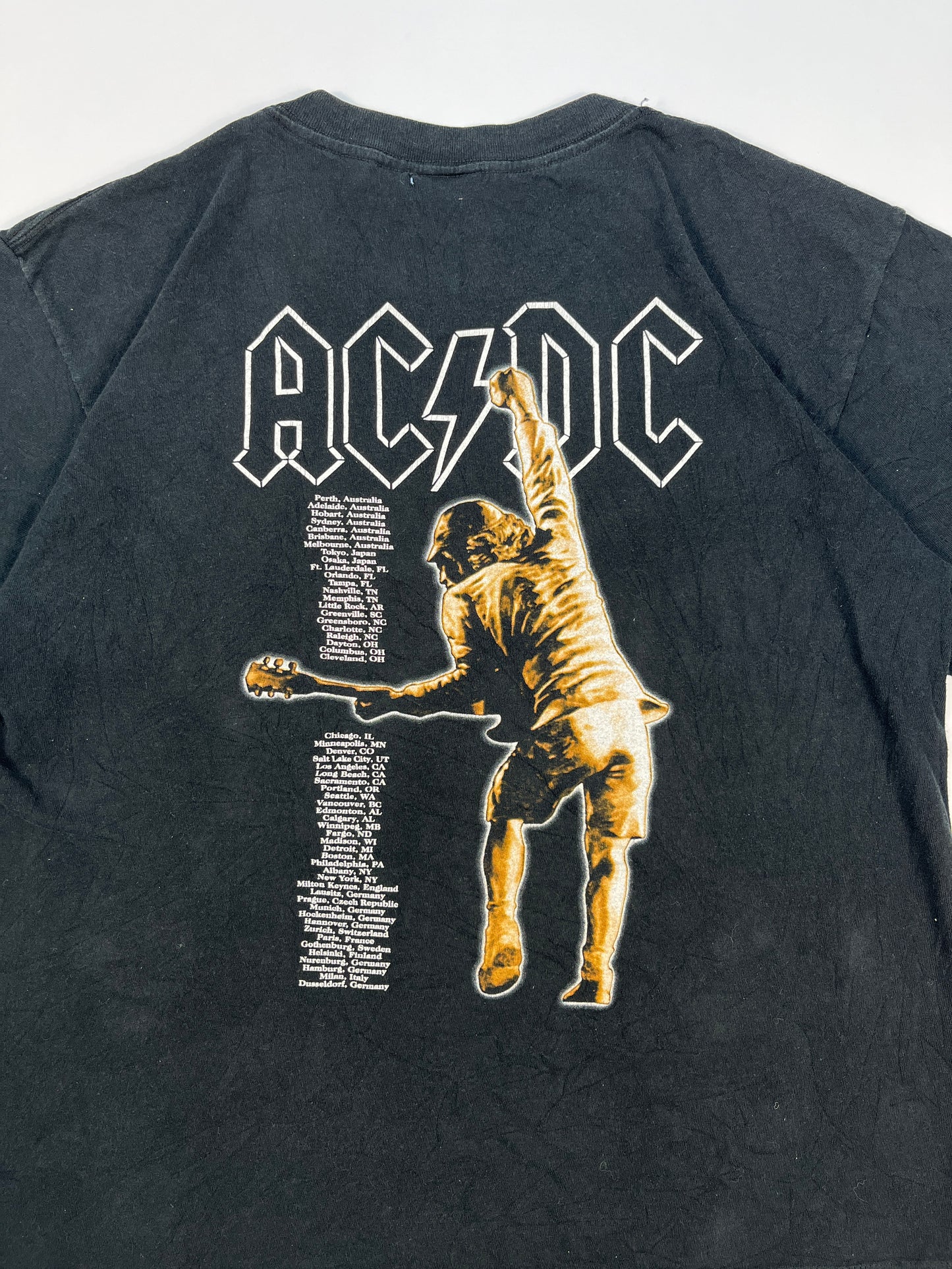 Vintage ACDC 2000 Stiff Upper Lip Tour T-shirt - L