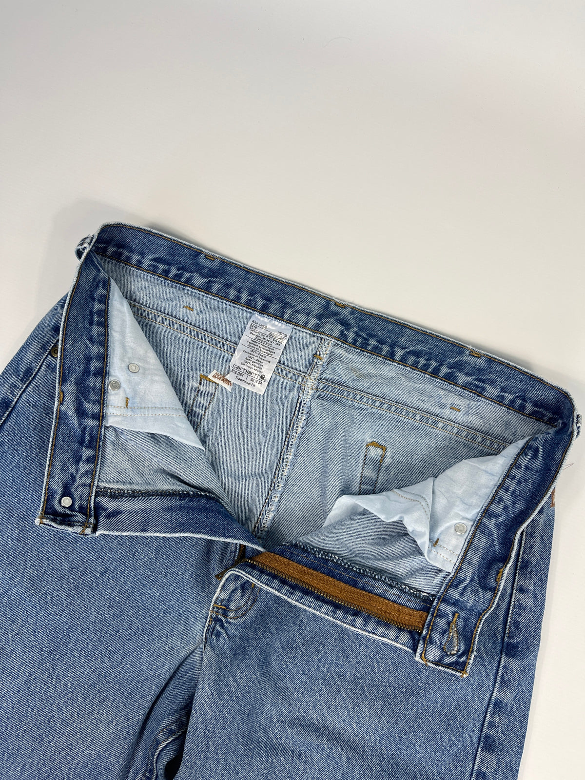 Carhartt Jeans B18 DST - Distressed Blue - 36 x 34 - Made in Mexico