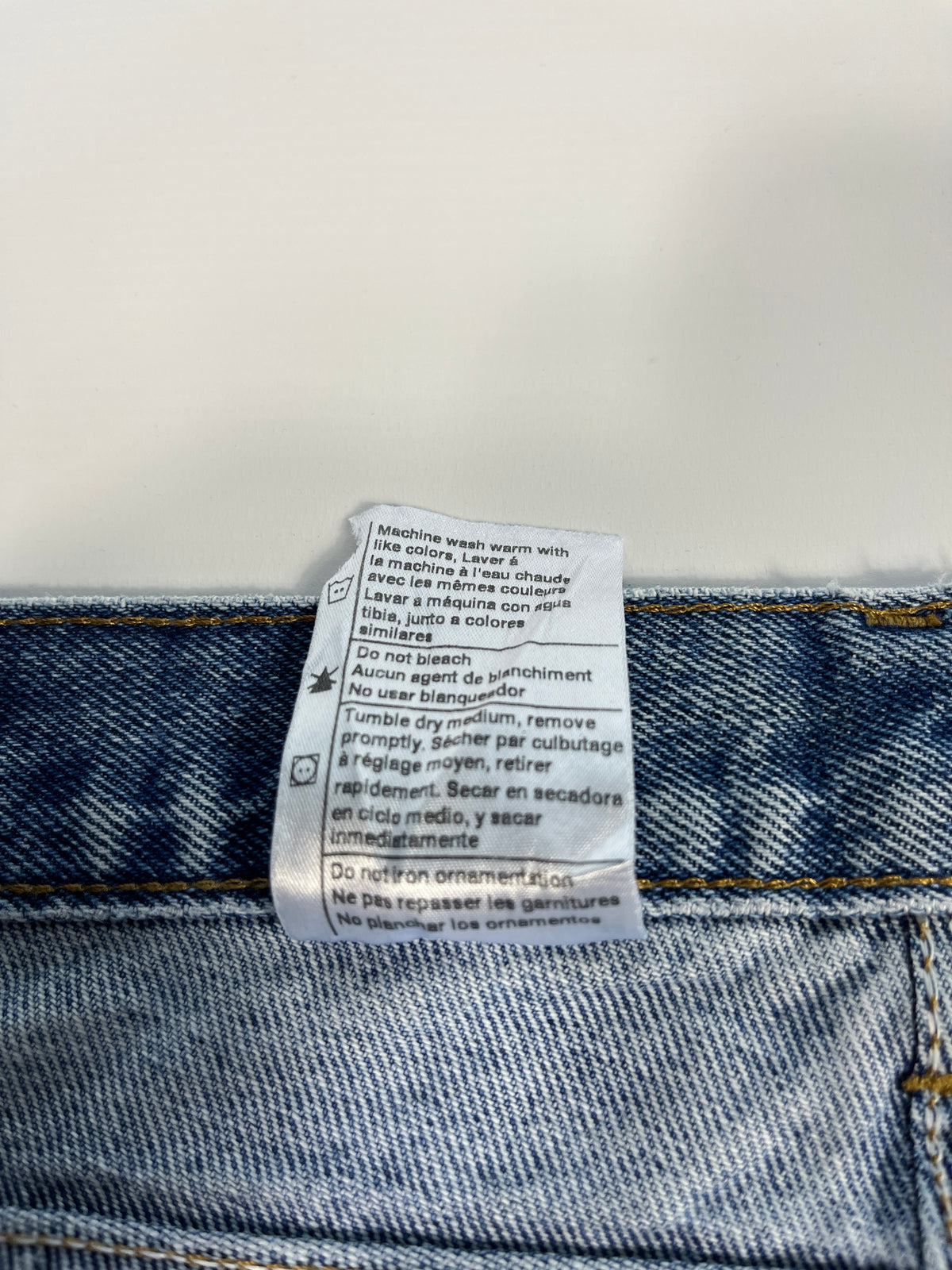 Carhartt Jeans B18 DST - Distressed Blue - 36 x 34 - Made in Mexico