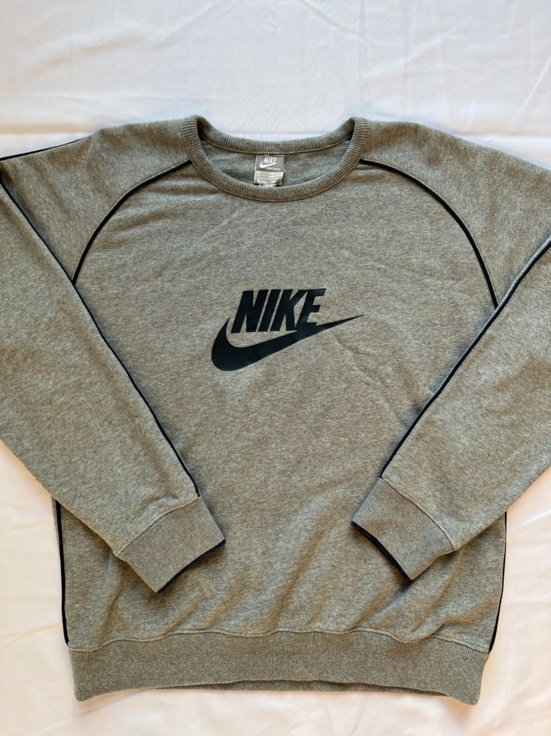 Vintage Nike Sweater