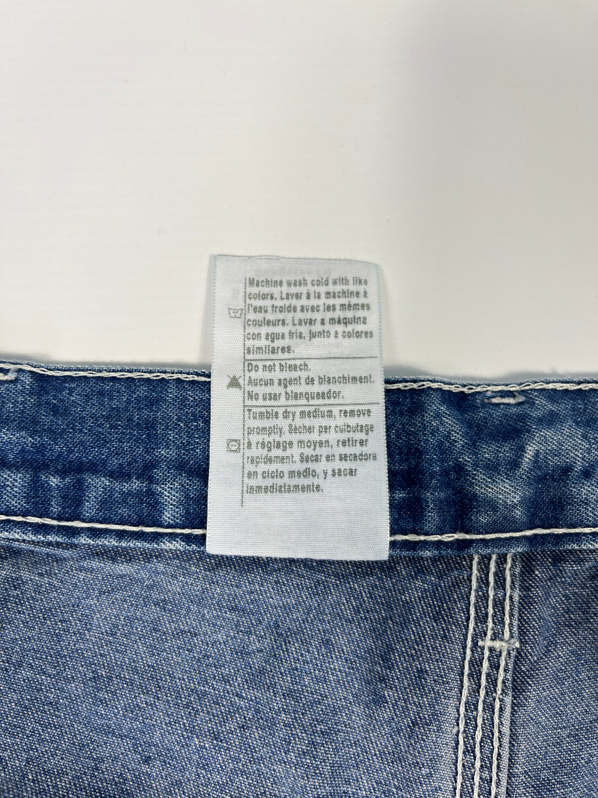 Carhartt Carpenter B13 DST -Distressed Blue - 33 x 32 - Made in Mexico of USA Components