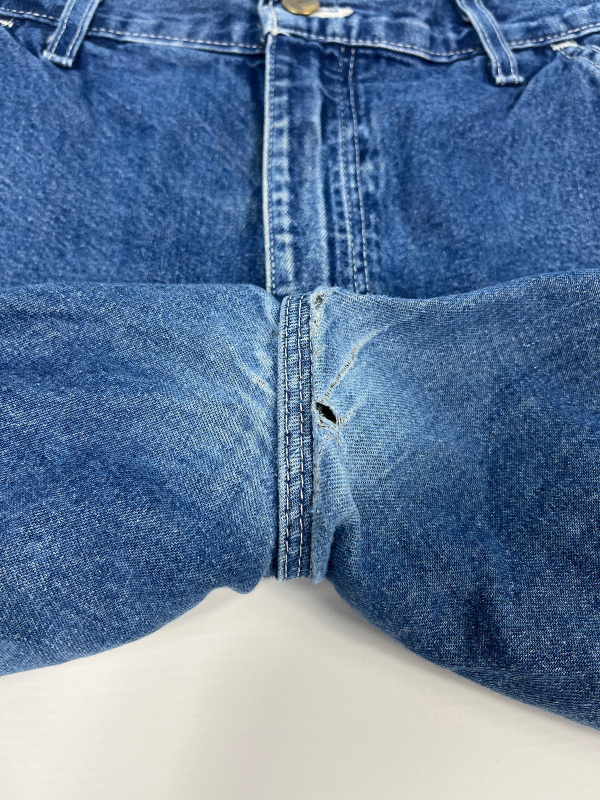 Carhartt Carpenter B13 DST -Distressed Blue - 33 x 32 - Made in Mexico of USA Components