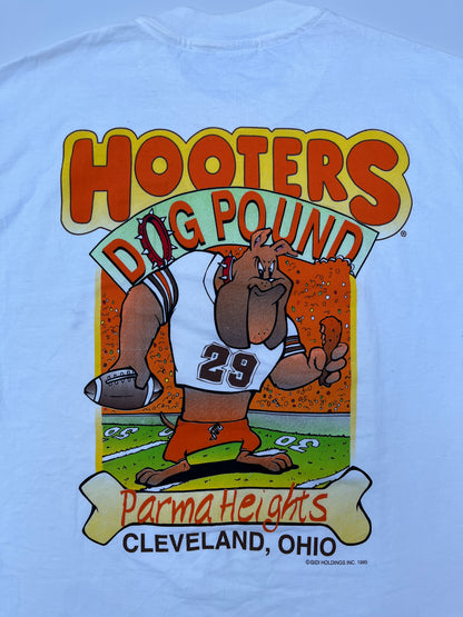 Vintage 1995 Hooters Dog Pound Single Stich T-Shirt